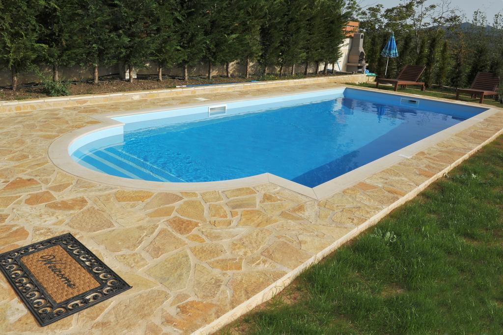 Villa Poulades Gouvia Rum bild