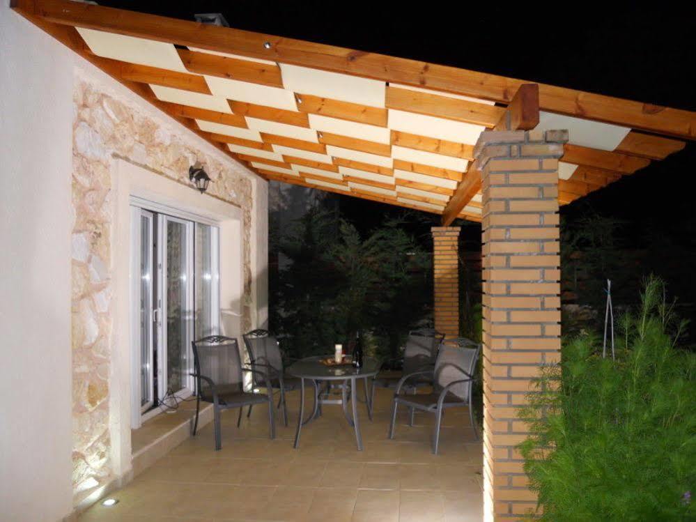 Villa Poulades Gouvia Exteriör bild