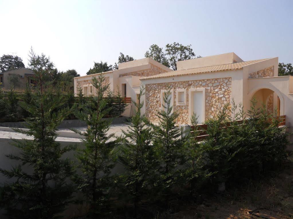 Villa Poulades Gouvia Exteriör bild